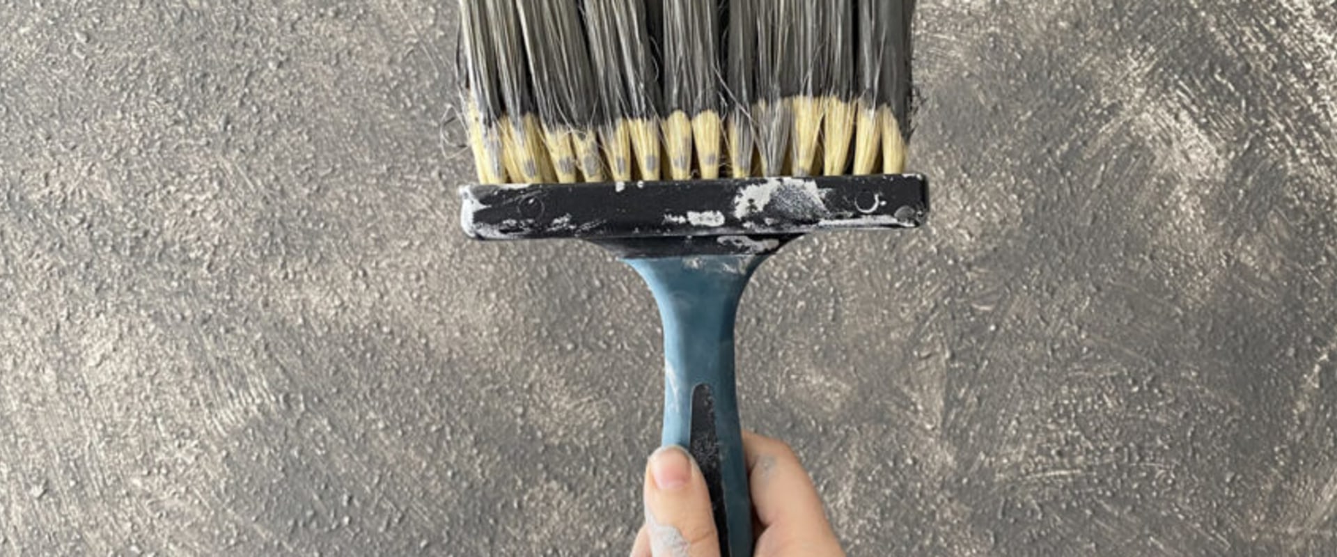 Tips for Touching Up Textured Walls